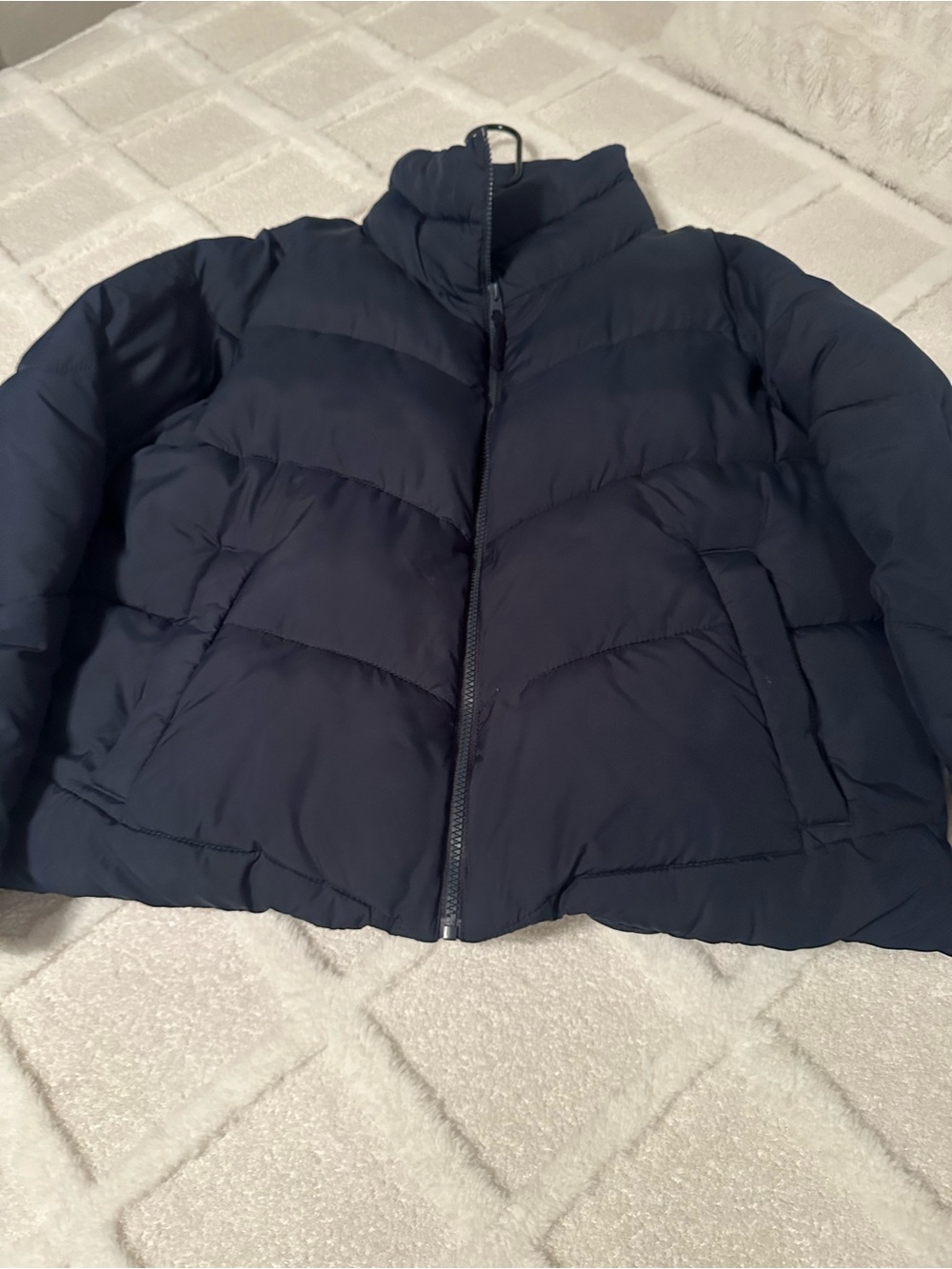 Abercrombie & Fitch Women’s Dark Navy Quilted Puffer Jacket